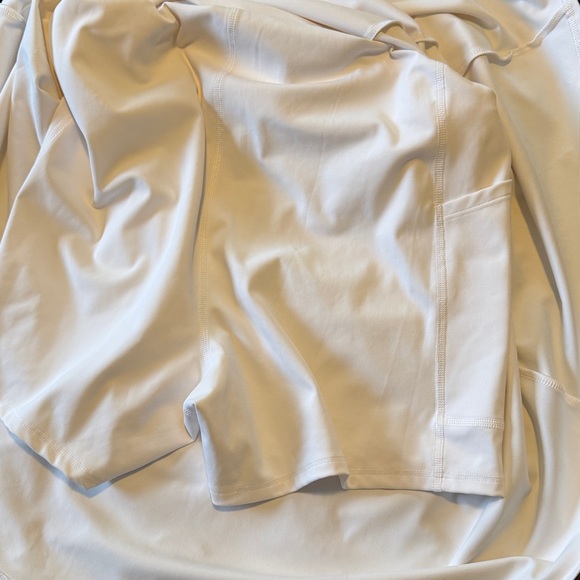 Old Navy Active Powersoft Dress Skort - Picture 6 of 13